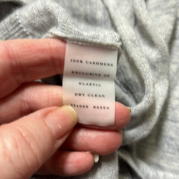 Ann Taylor Cashmere Sweater - Picture 5 of 5